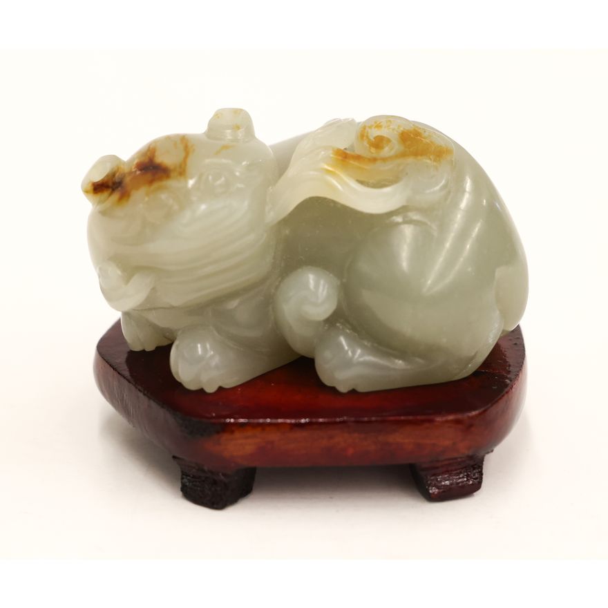 Chinese Jade Small Recumbent Cat