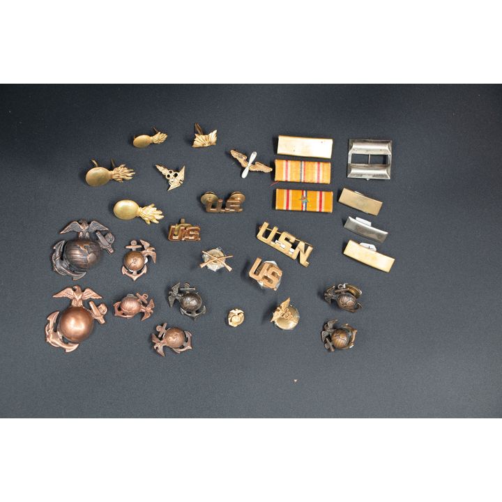 COLLECTION OF U.S. BADGES & COLLAR BADGES