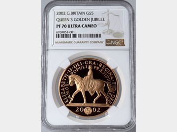 2002 ELIZABETH II GOLDEN JUBILEE PROOF GOLD 5 POUND PF70 UCAM TOP POP! & 13 COIN CASE, CERTIFICATE