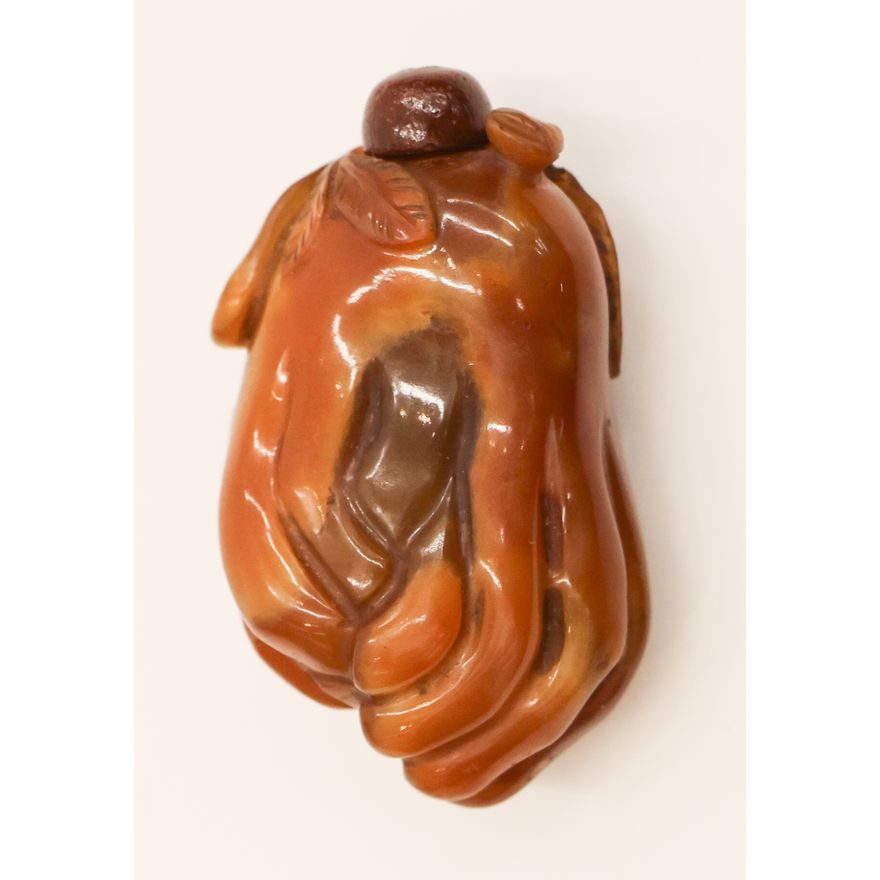 Chinese Carnelian Buddha's Hand Citron Snuff Bottle