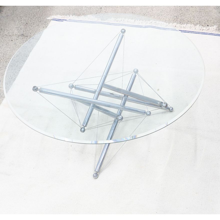Theodore Waddell - A genuine Model No. 714 Coffee Table