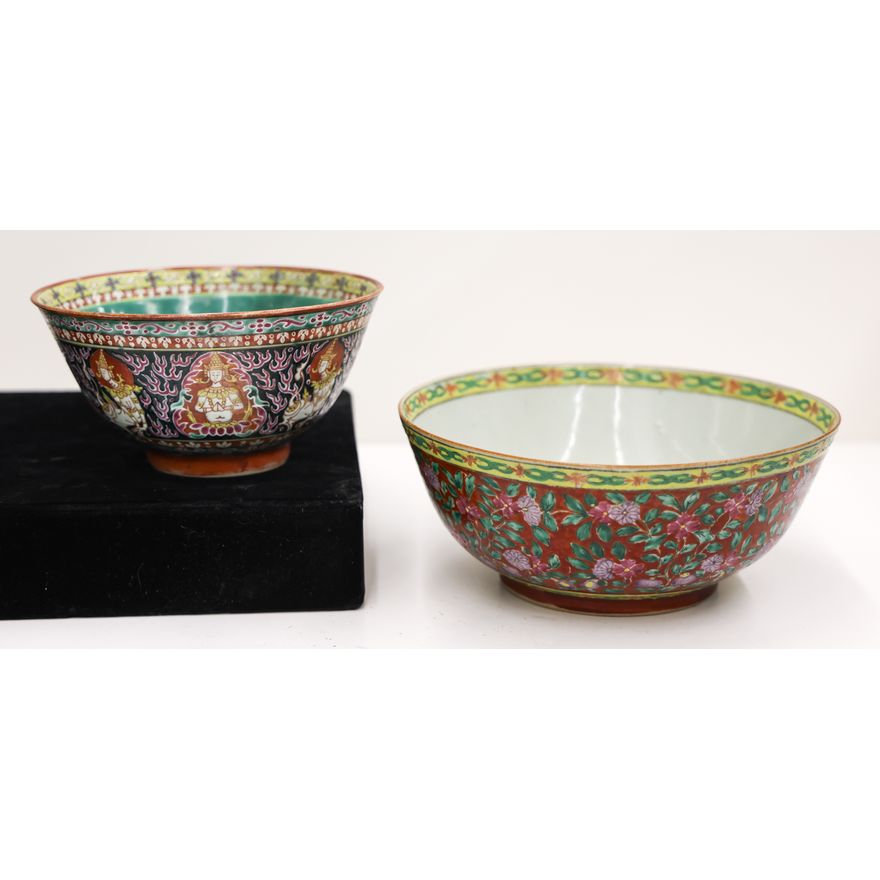 2pc Chinese Export Thai Benacharong Bowls