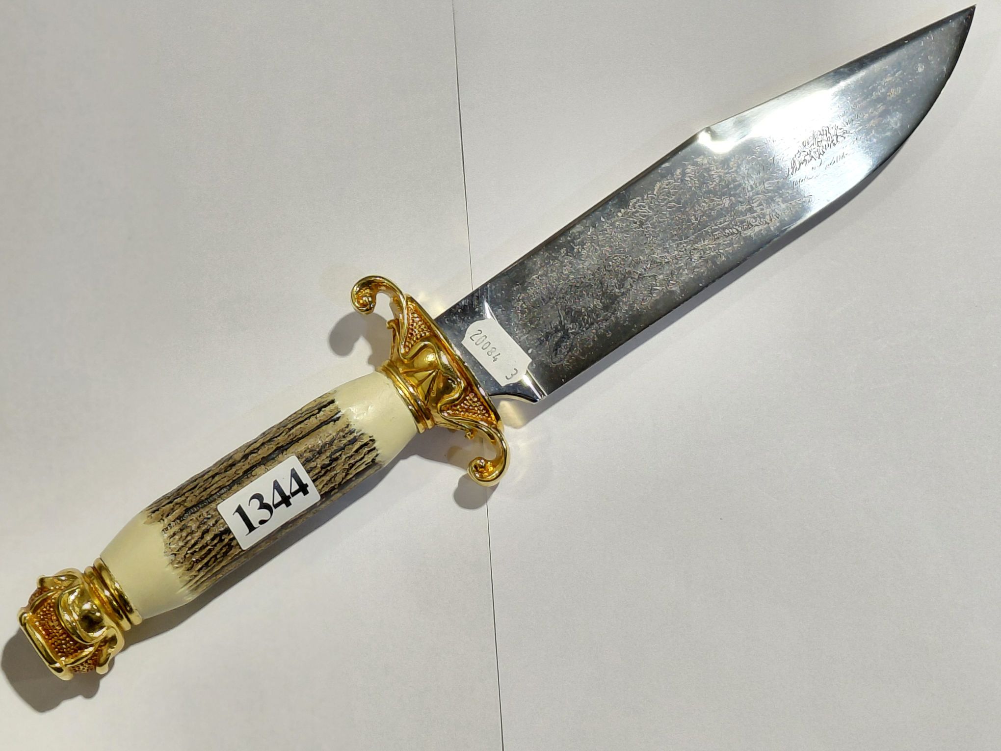 Modern Hunting Knife By Franklin Mint