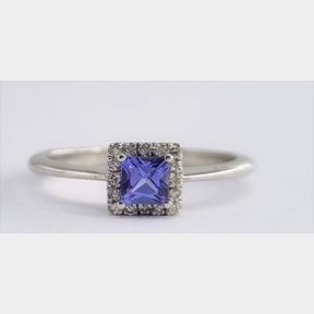 16 ROUND DIAMONDS + 0.30CT PRINCESS CUT TANZANITE IN WITH GOLD RING COLOUR IJ CLARITY SI - 51543/11