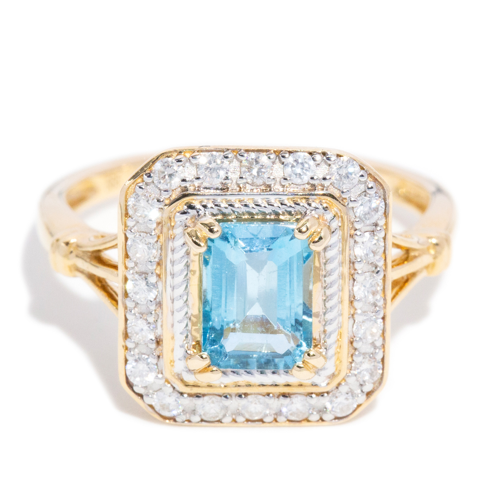 12 · 1.06 Carat Aquamarine & Diamond 14ct Gold Ring