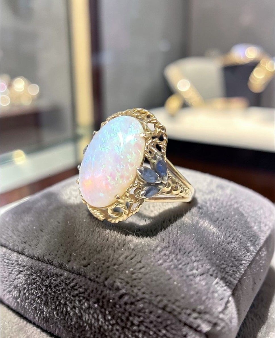 Opale 5,12 carats - Opal | Empire Auctions