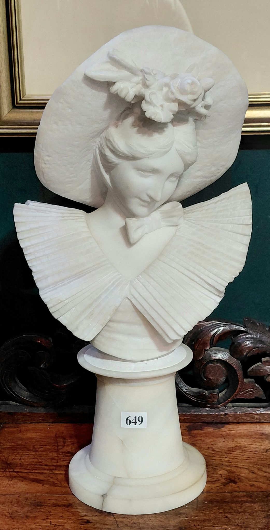 649 · LATE VICTORIAN MARBLE AND ALABASTER LADY BUST