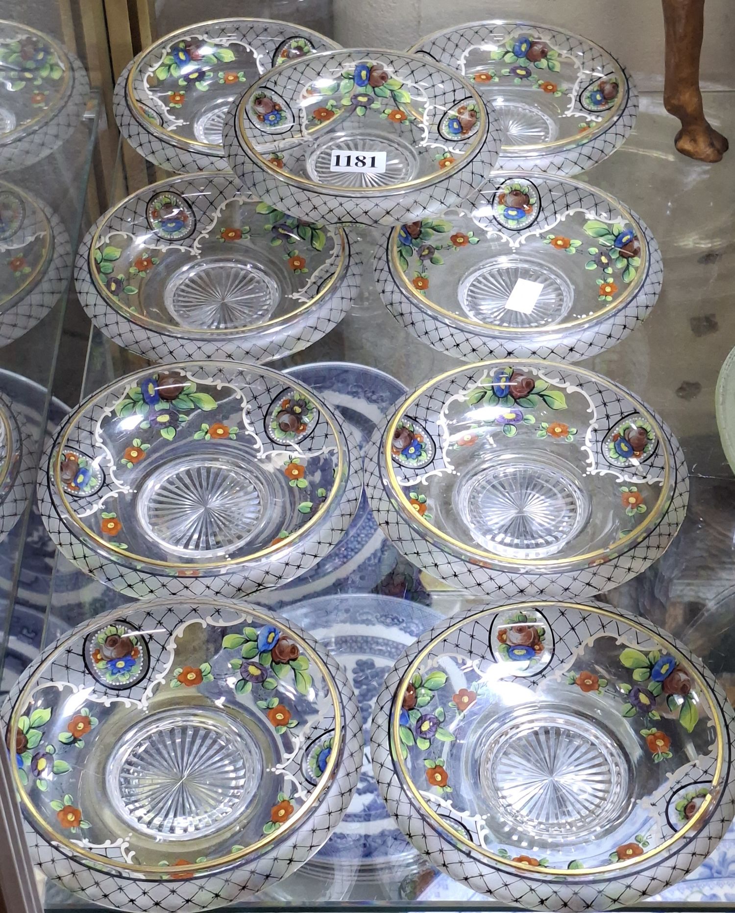 1181 · SHALLOW GLASS BOWLS