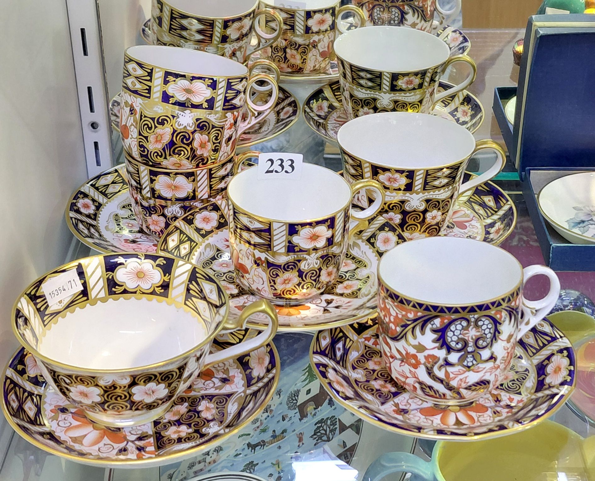 233 · ROYAL CROWN DERBY ENGLISH CHINA