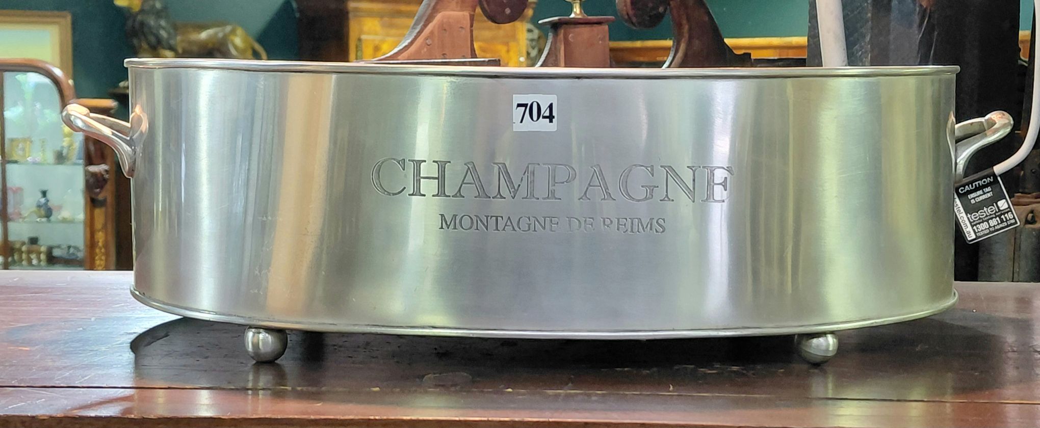 CHAMPAGNE BUCKET
