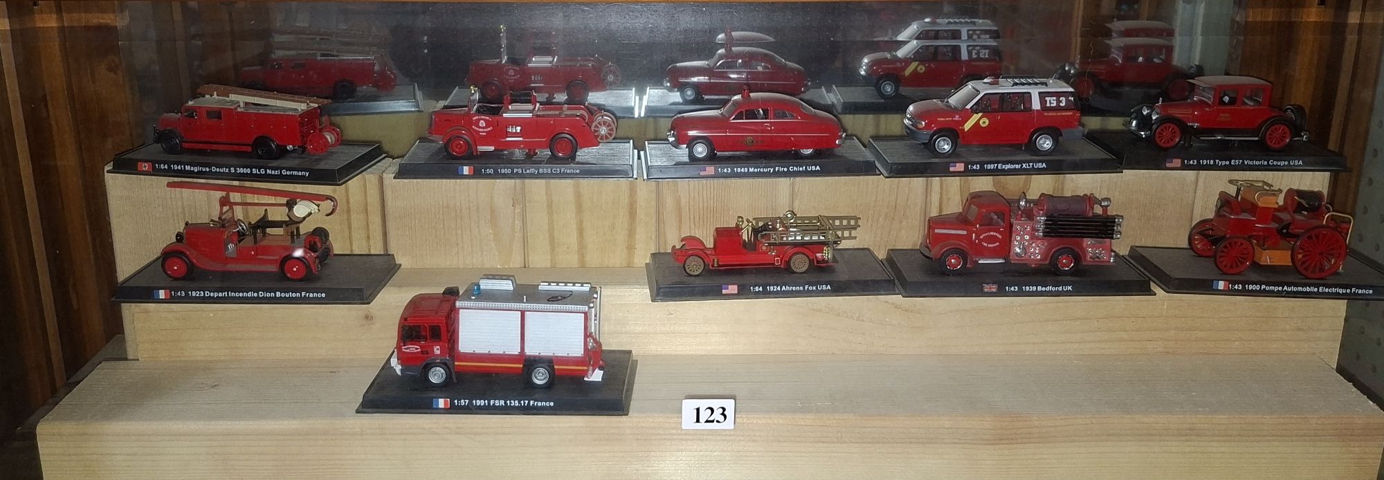 123 · DIE CAST EMERGENCY SERVICES VEHICLES