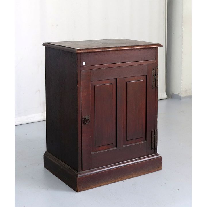 TEAK ONE-DOOR SIDE CABINET
