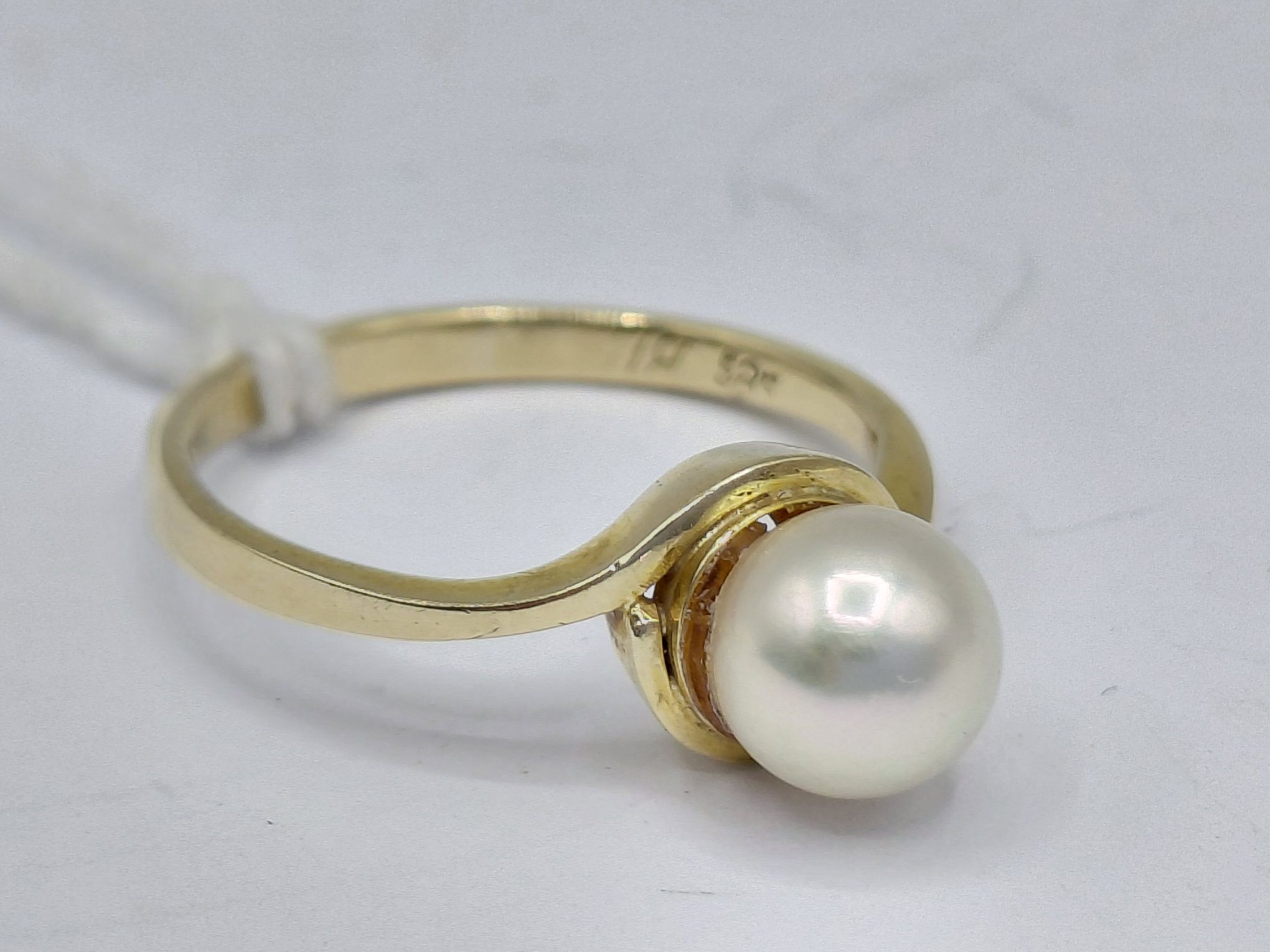 14ct Single Pearl Dress Ring