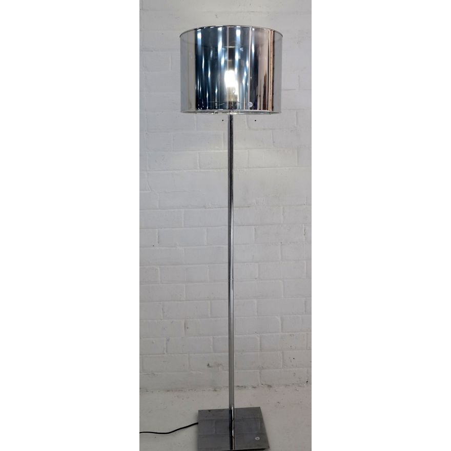 STANDARD LAMP