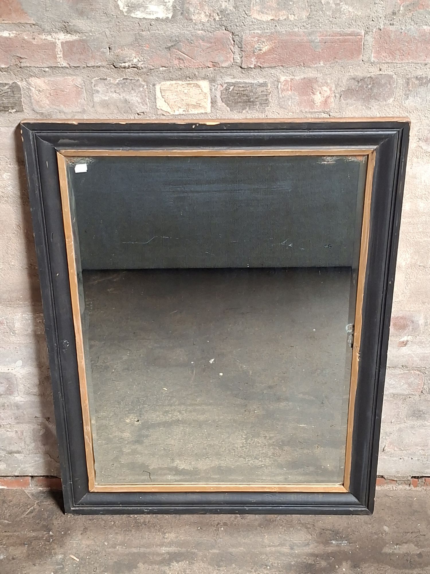 207 · WALL MIRROR