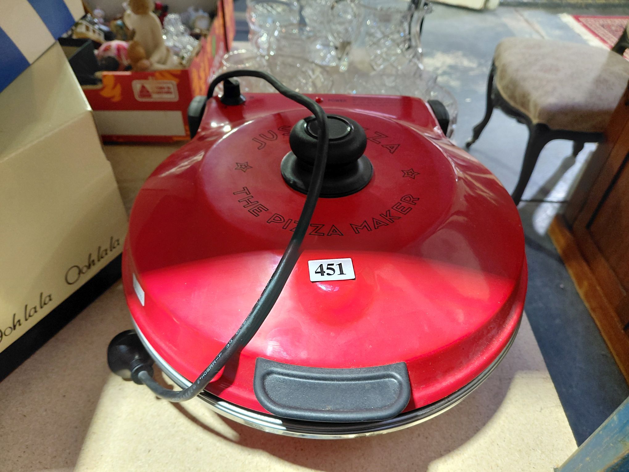 451 · PIZZA MAKER