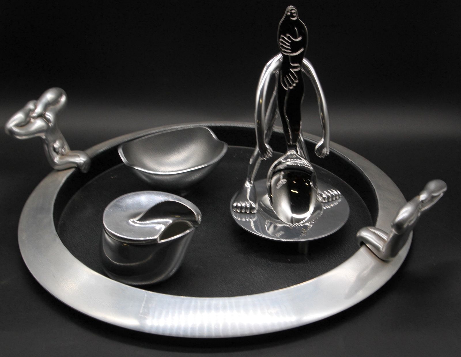 Carrol Boyes Tray and Other OldJW Auctioneers