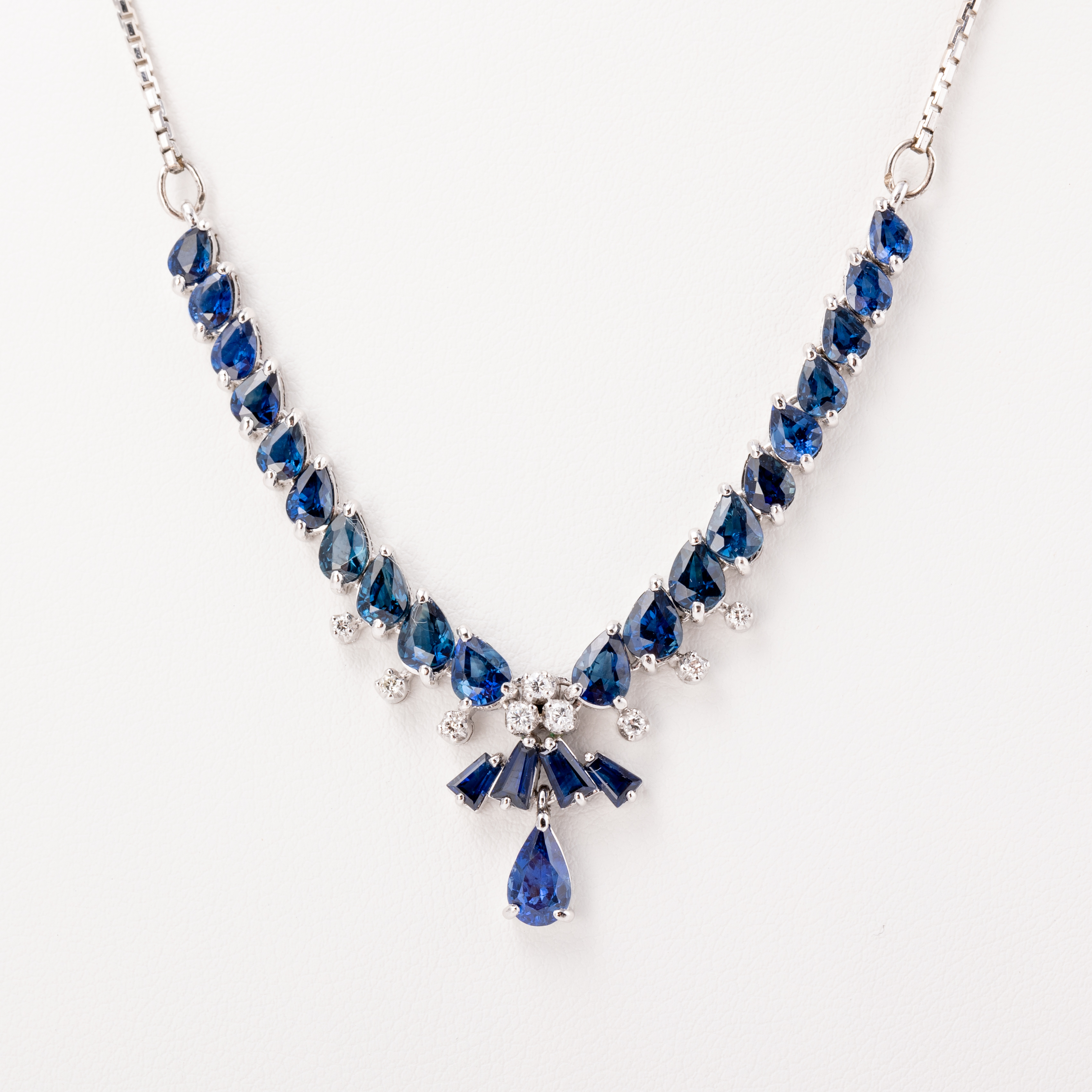 Vintage Sapphire & Diamond Necklace 14ct Gold