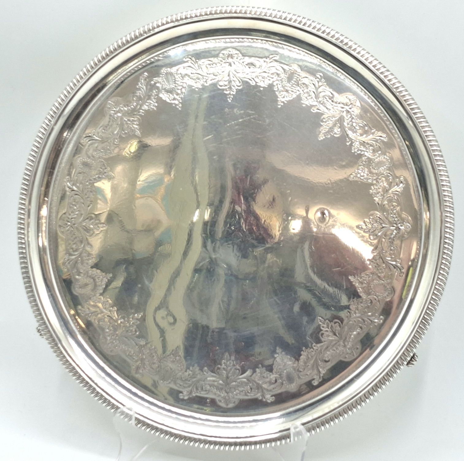 138 · GEORGIAN STERLING SILVER SERVING TRAY