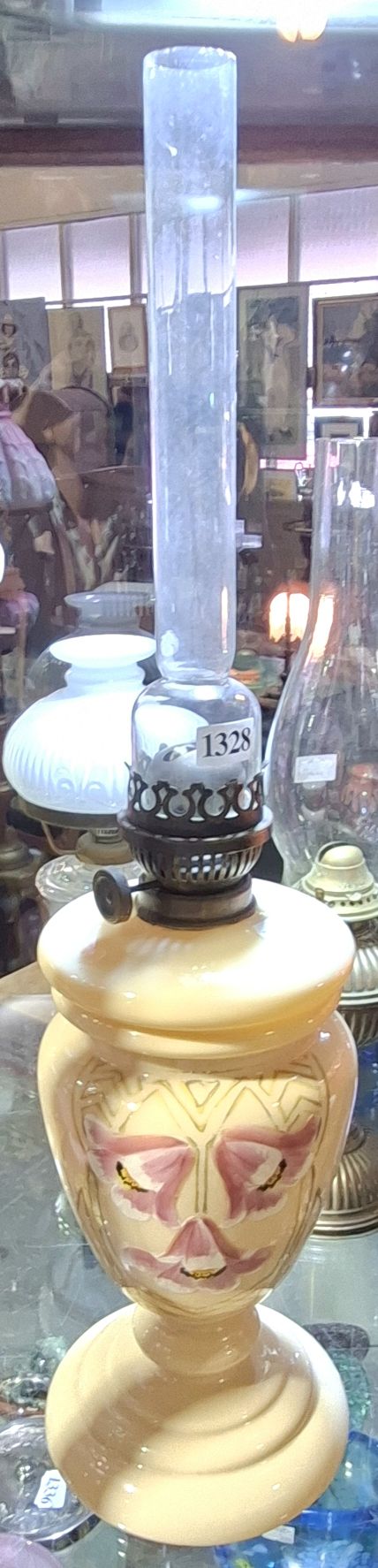 1328 · VINTAGE OPALINE GLASS OIL LAMP