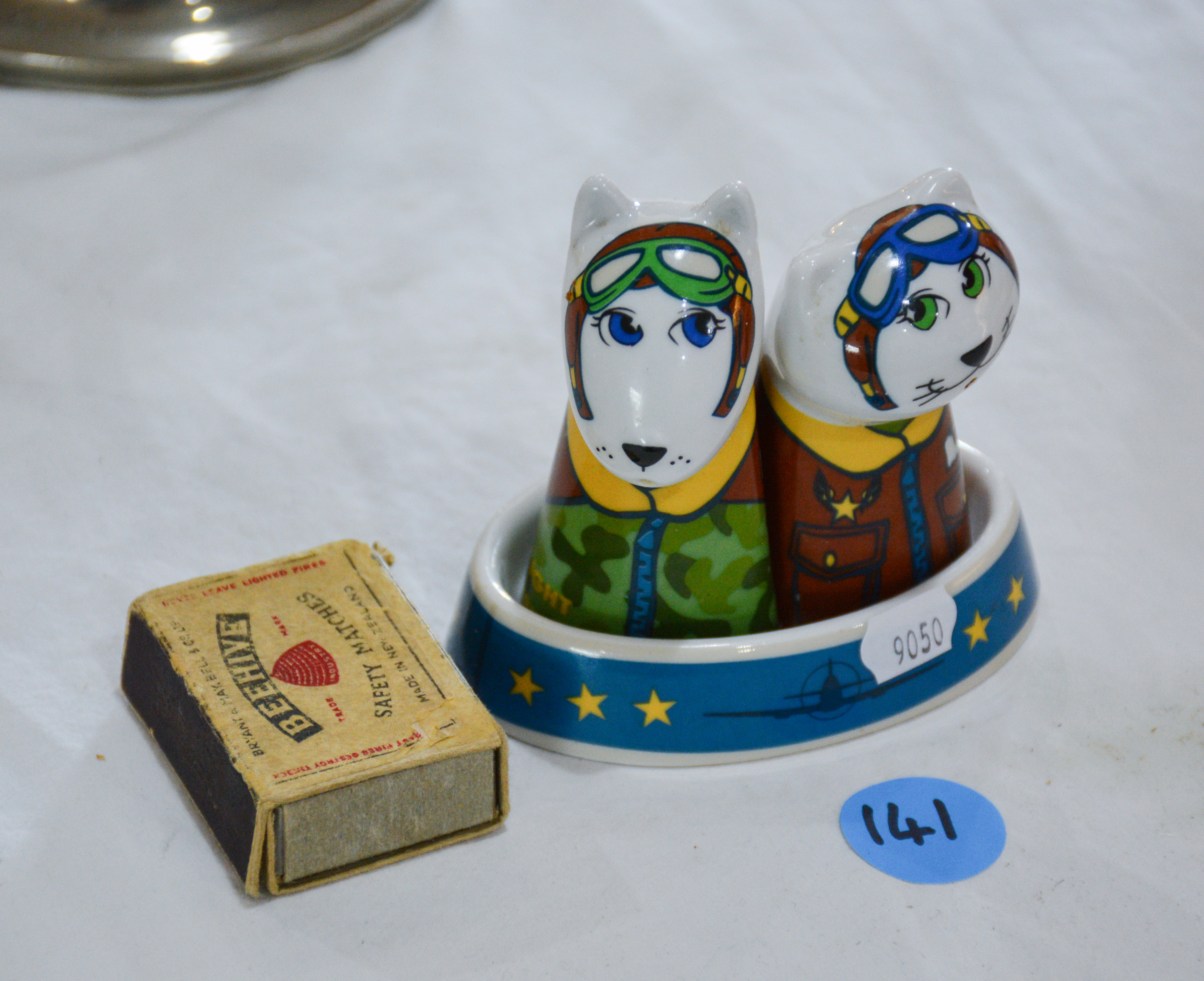 Multiple Choice Cat and Dog Ornaments — sold at auction in New Zealand for $10