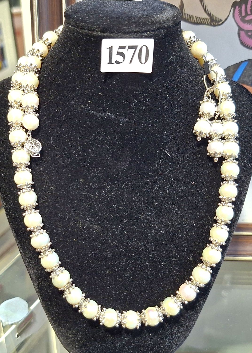 Pearl Jewellery Suite