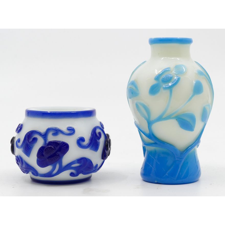 2pc Chinese Carved Peking Glass Miniatures 2'' to 3.5''