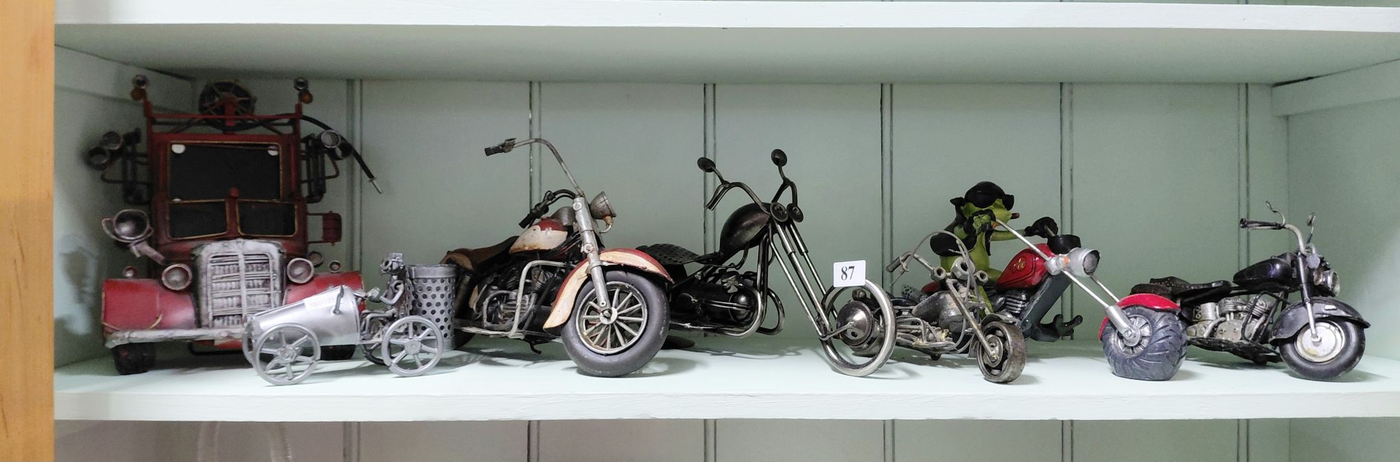 87 · MOTORBIKE AND CAR ORNAMENTS