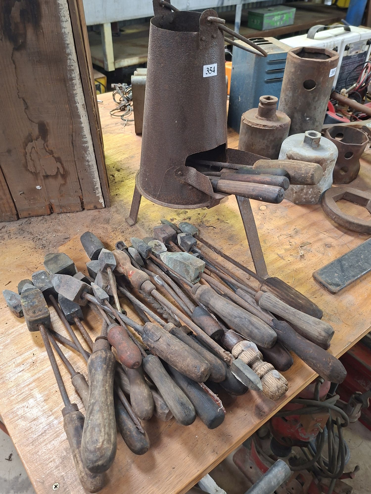 SOLDERING IRONS