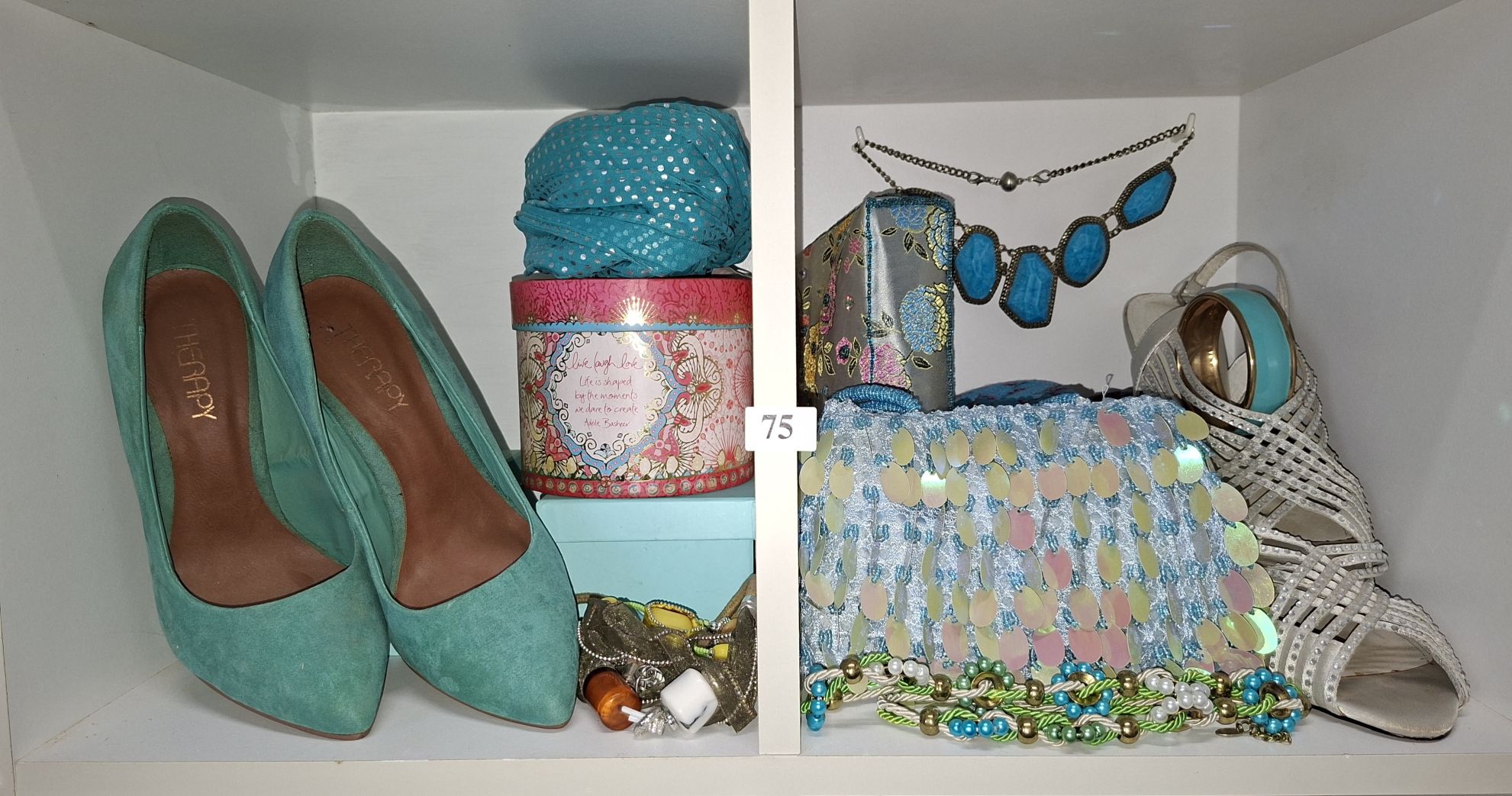 LADIES FASHION ACCESSORIES