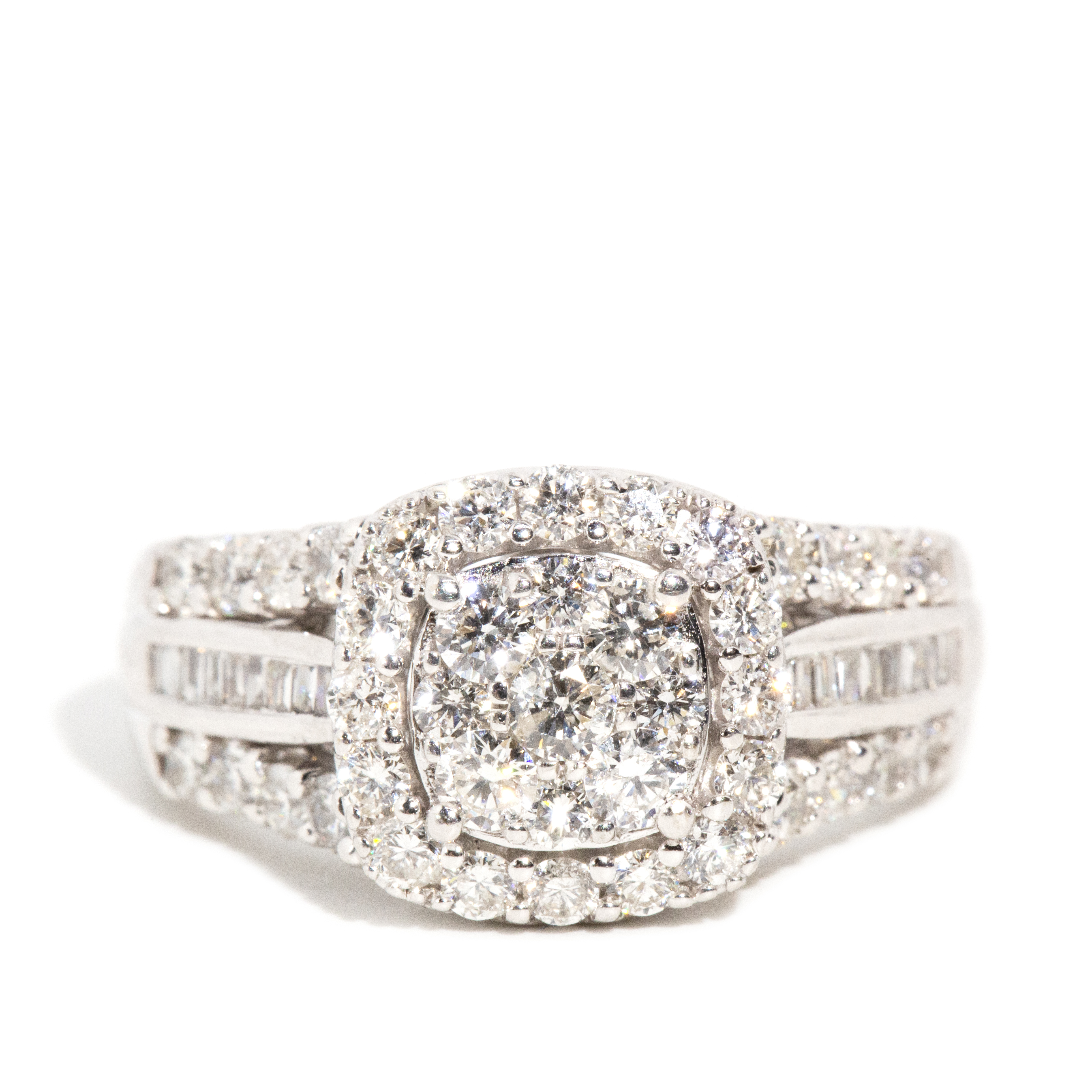 264 · 1.42 Carat Diamond Cluster Ring 18ct Gold