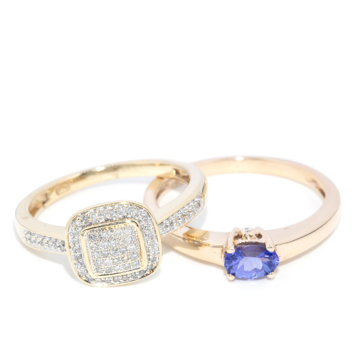 Tanzanite Ring & Diamond Cluster Ring in 9ct Gold