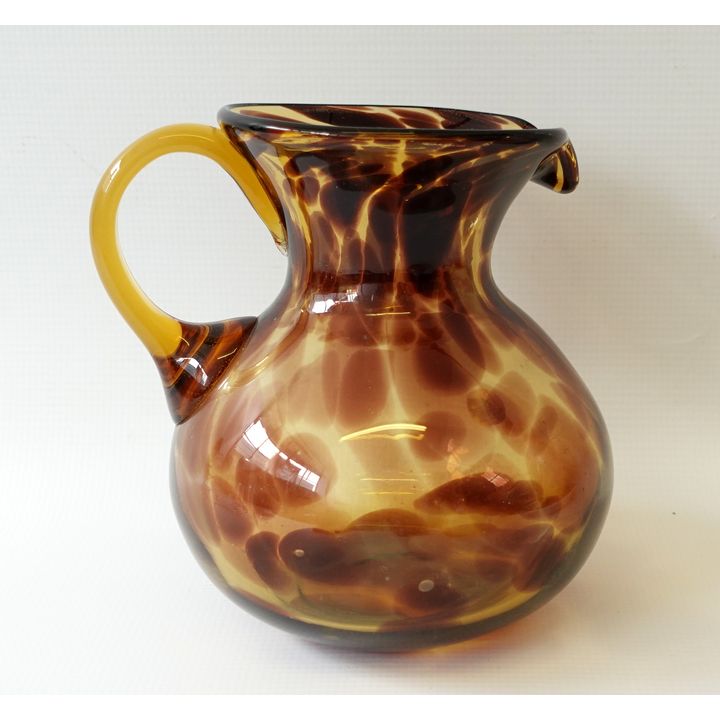 CLOUD GLASS JUG