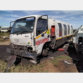 2013 TOYOTA HINO 300 614 SWB F/C C/C PERSONNEL CARRIER (NO REG PAPERS, TO BE SOLD AS SCRAP)