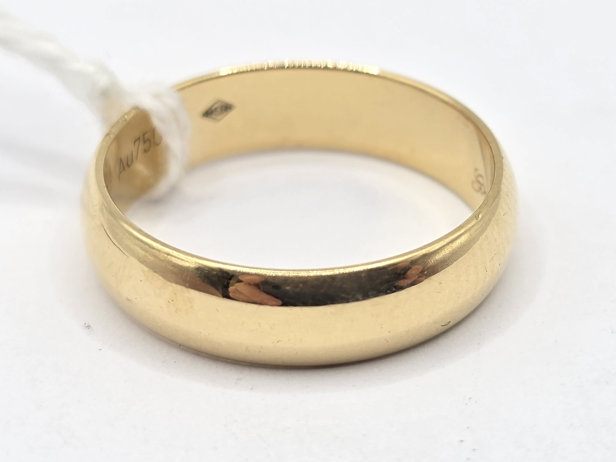 255 · CARTIER 18CT GOLD WEDDING BAND