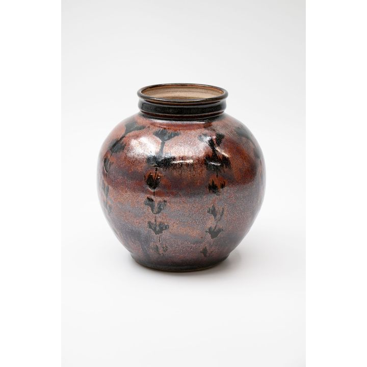 Graeme Storm - Stoneware vase