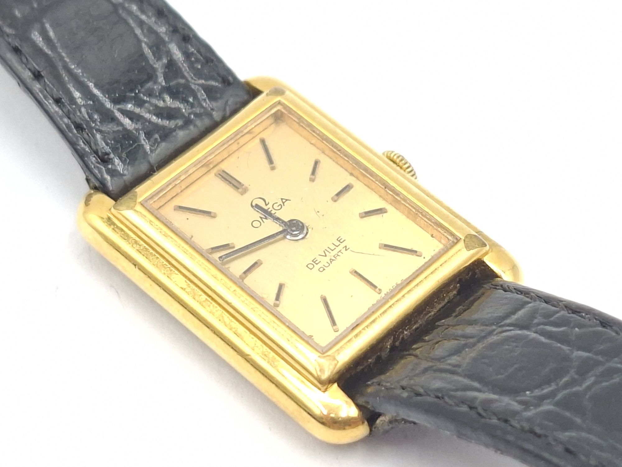 1135 · LADIES OMEGA DEVILLE WRIST WATCH