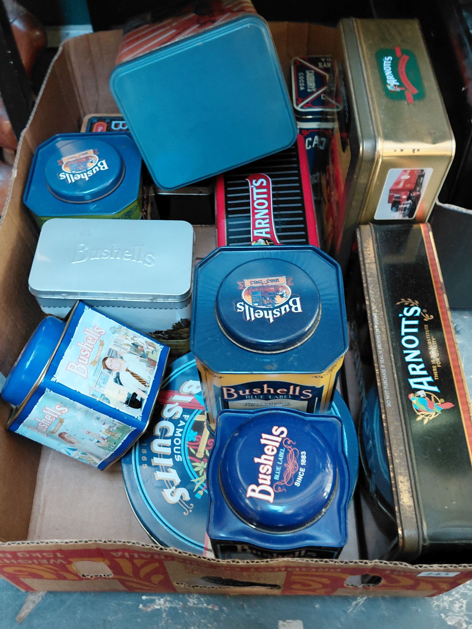 Arnotts And Bushells Tins