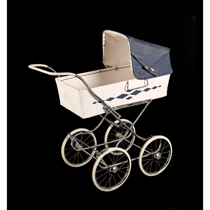 Pedigree pram on sale