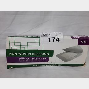 DRESSING NON-WOVEN WITH PAD 10X30CM- 50S -
