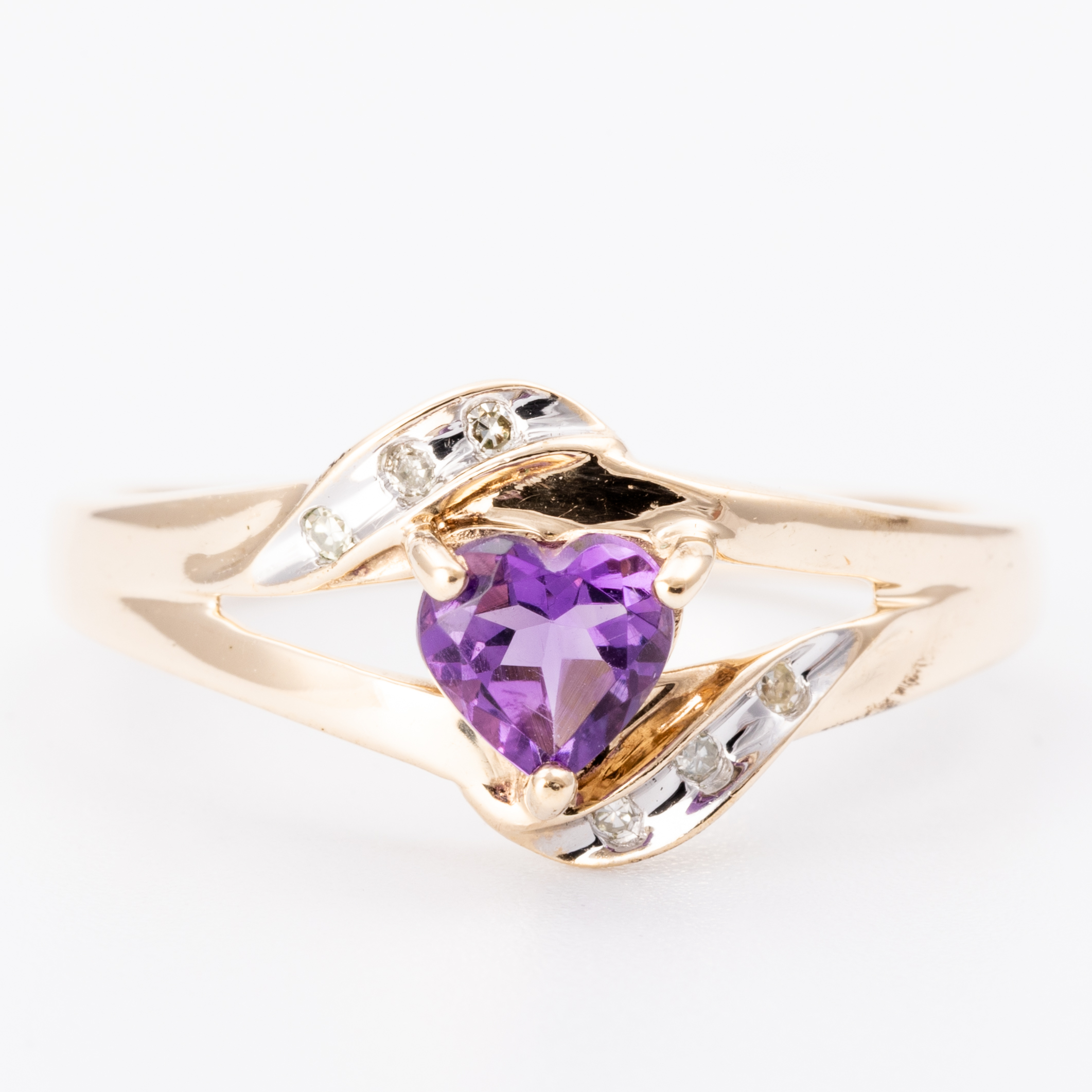 153 · Amethyst & Diamond Ring 9ct Gold