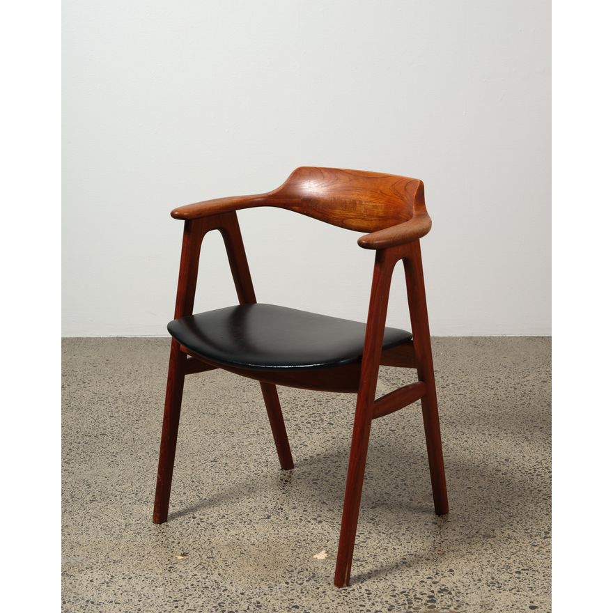 Erik Kirkegaard for Høng Stolefabrik, Denmark - 1950s Compass chair