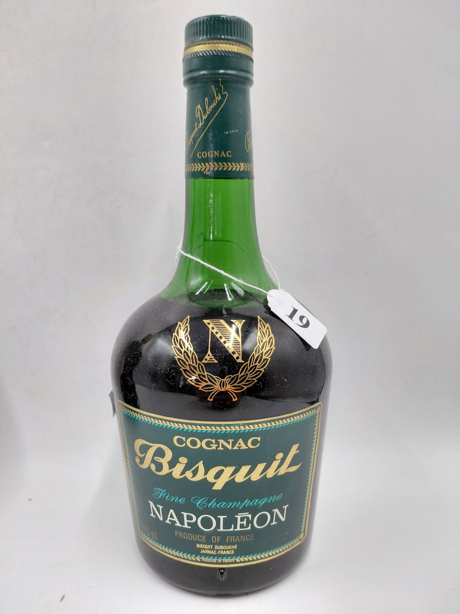 19 · BISQUIT DUBOUCHE NAPOLEON COGNAC