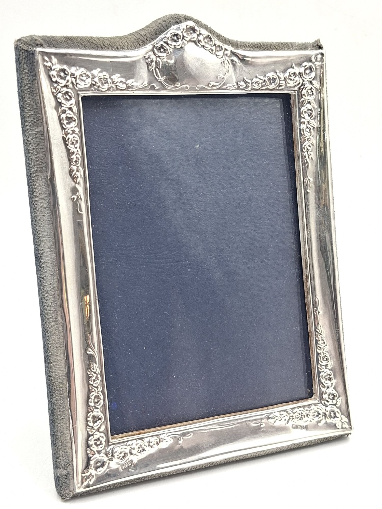 149 · STERLING SILVER PHOTOGRAPH FRAME