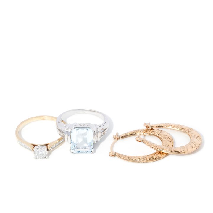 3.2 carat aquamarine and 9 carat gold jewellery set