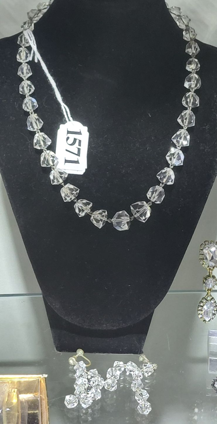Crystal Suite Of Jewellery