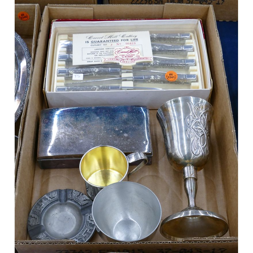 Box Carvel Hall Steak Knife Set etc.