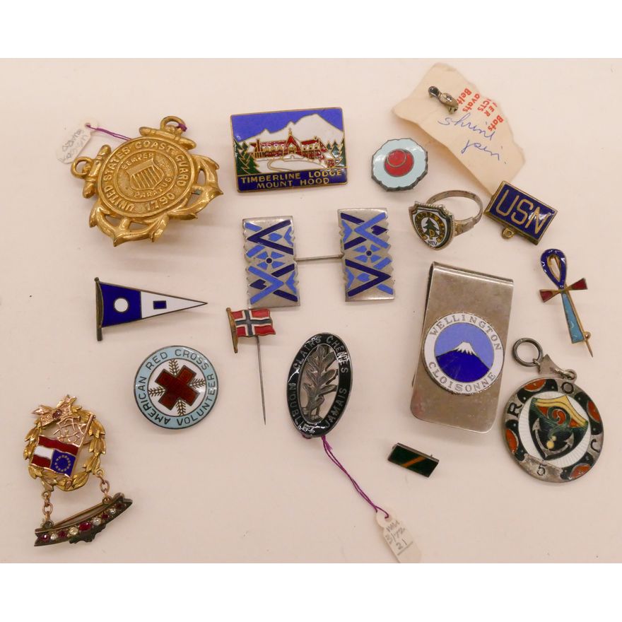 16pc Vintage Enameled Pins- Timberline Lodge & Japan, Etc