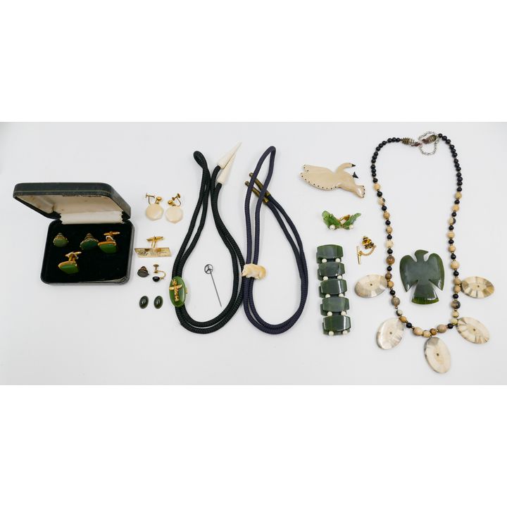 Box Alaskan Jade and Scrimshaw Jewelry