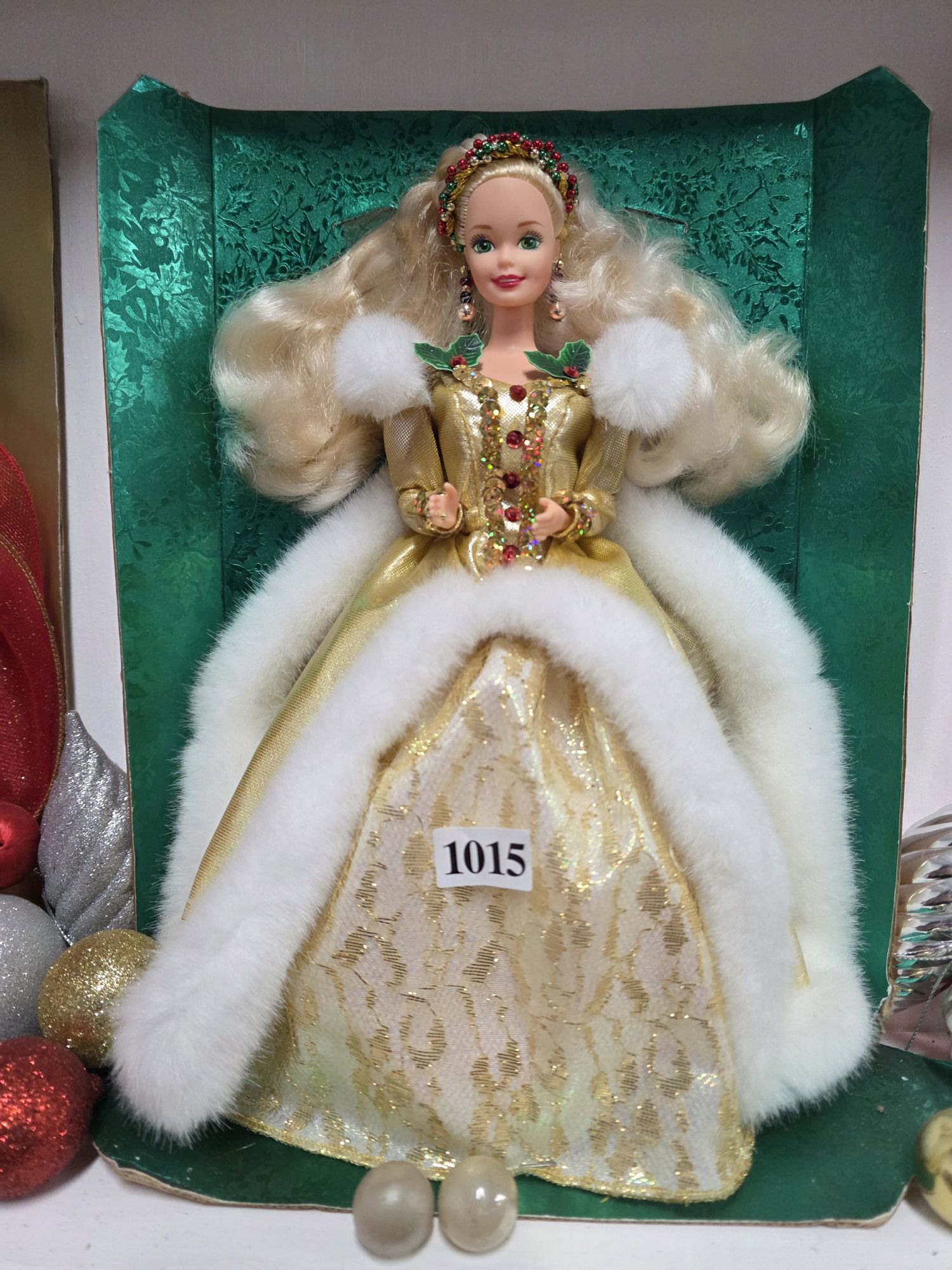 1015 · BARBIE DOLL
